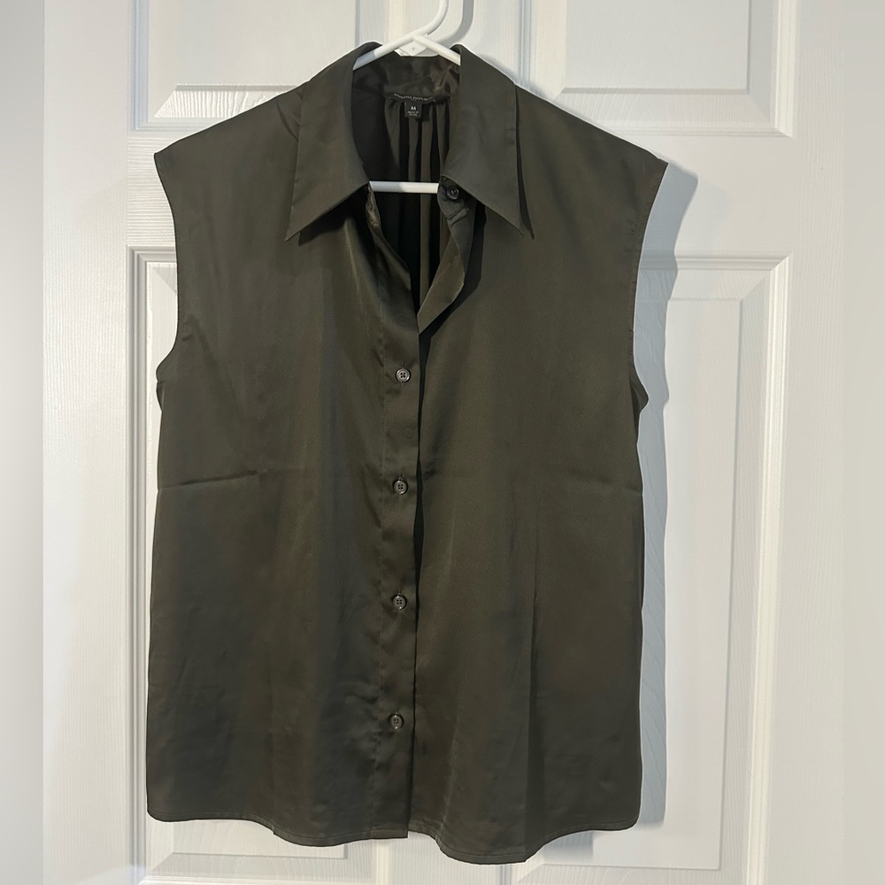 Banana Republic Dark Olive Green Satin Sleeveless Blouse